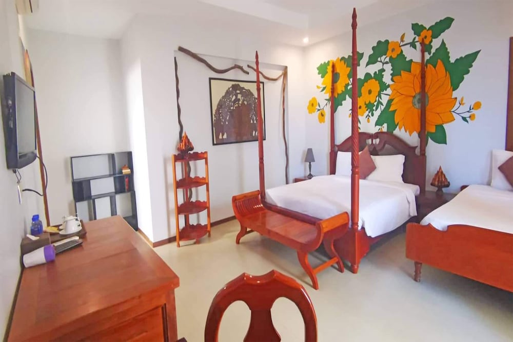 Deluxe Twin Room - Photo 23