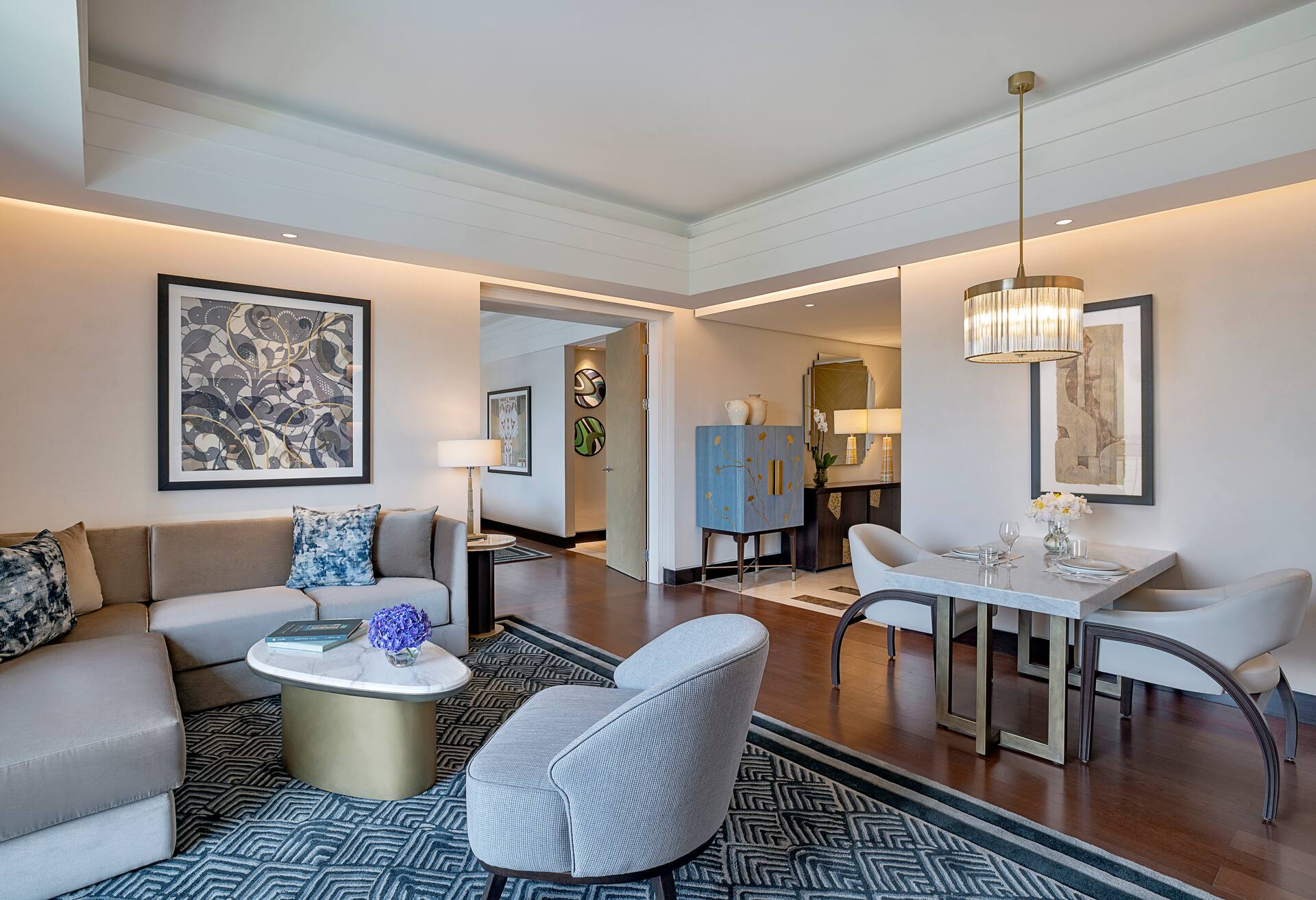 King Deluxe One Bedroom Suite