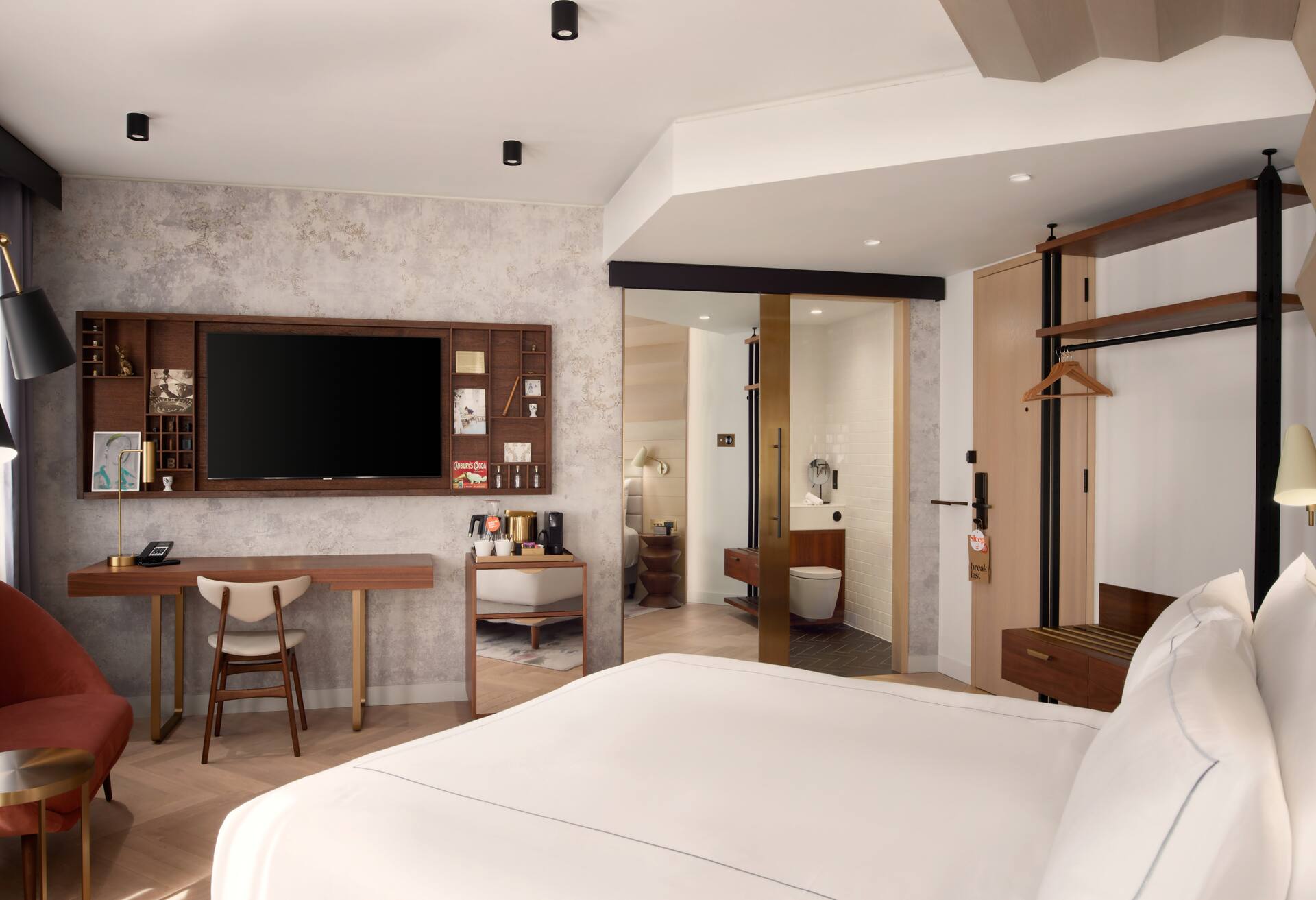 Junior Suite with Peloton in Room photo 1