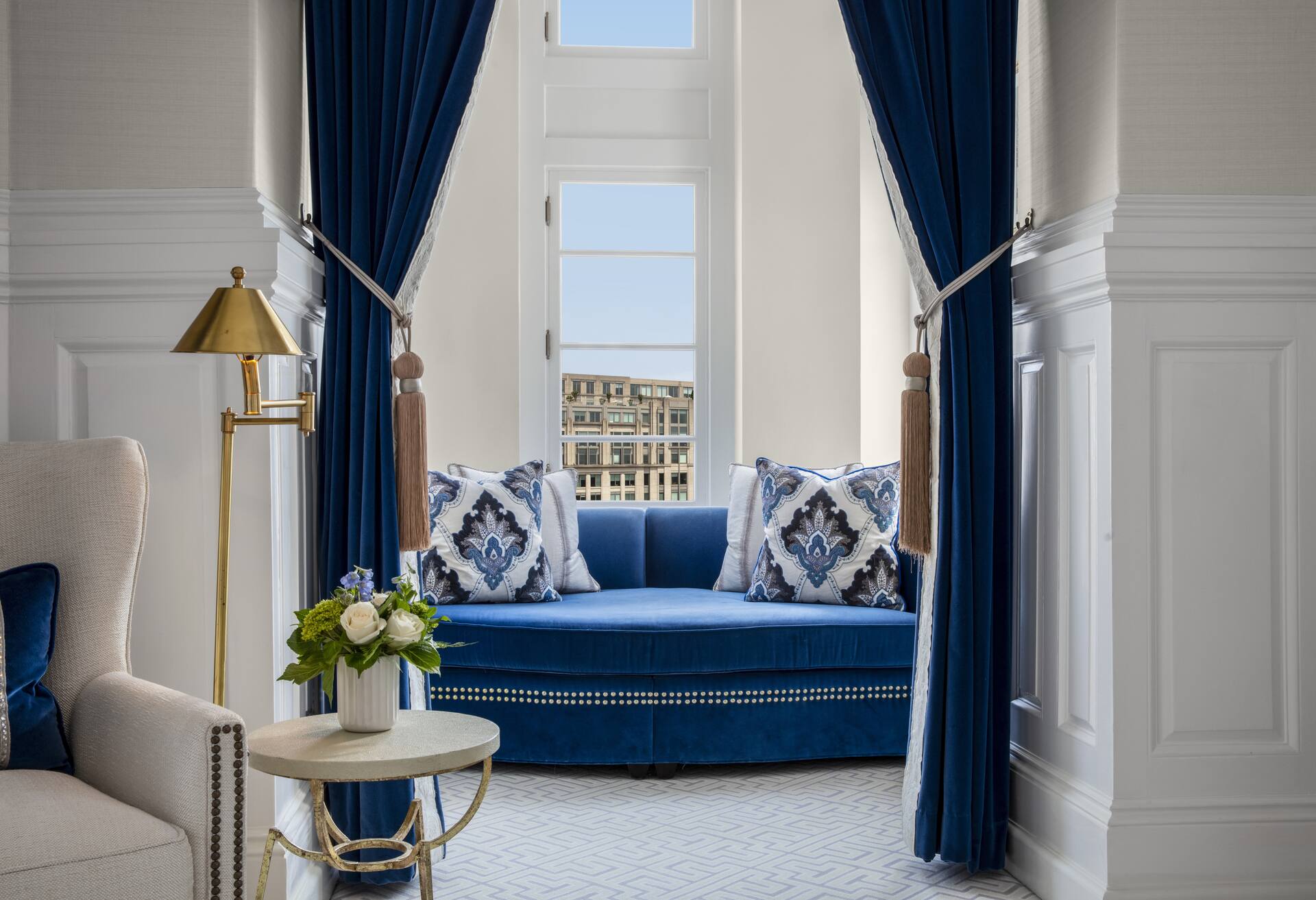 Capitol One Bedroom Suite