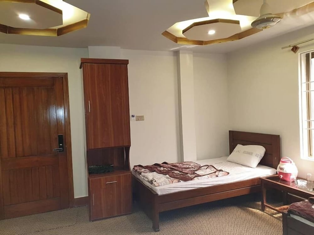 Deluxe Double or Twin Room photo 1