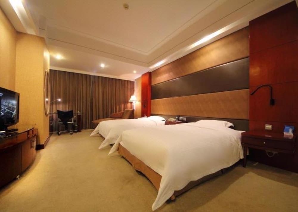 Business Twin Room - Photo 1