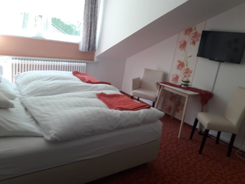 Basic Double Room photo 1