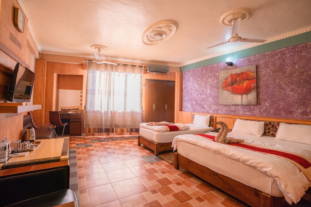Executive Triple Room photo 1