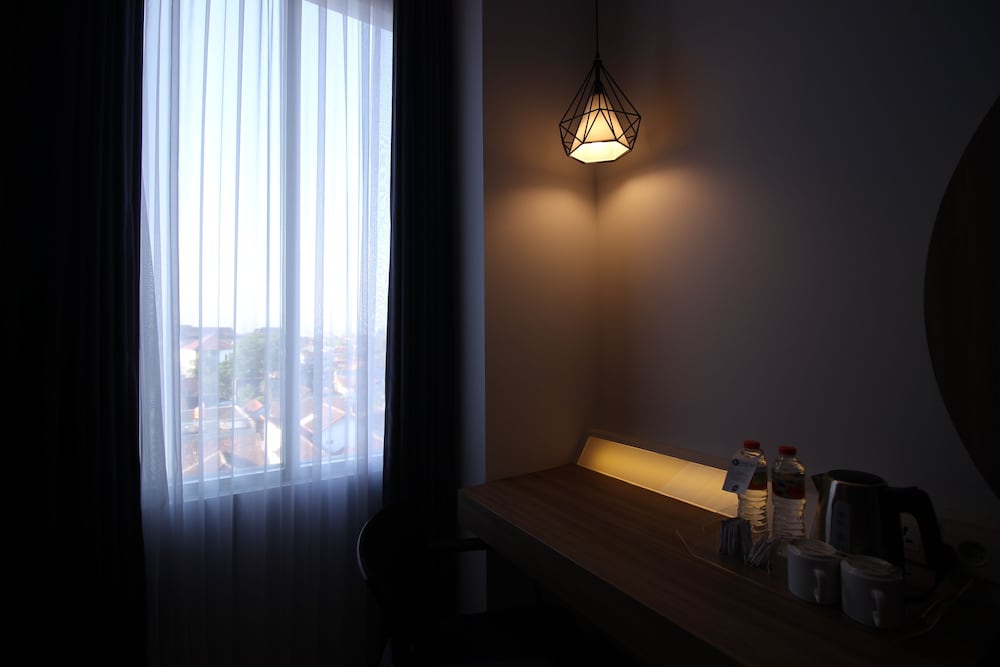 Deluxe King Room - Photo 3