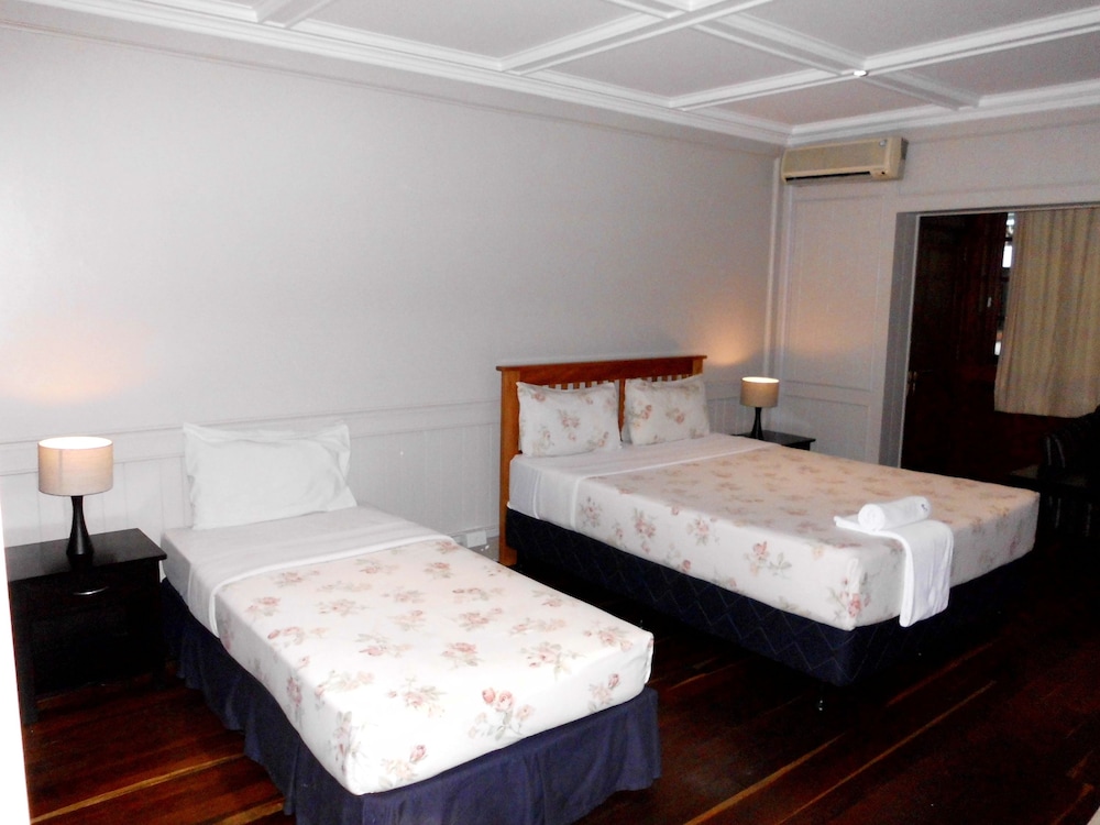 Standard Room photo 1