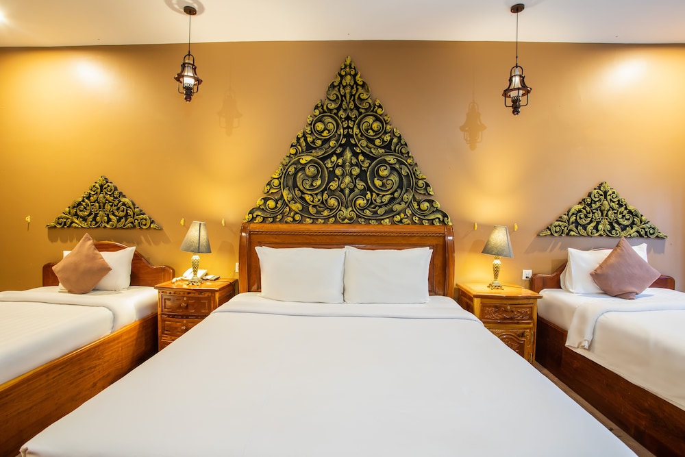 Deluxe Triple Room - Photo 18