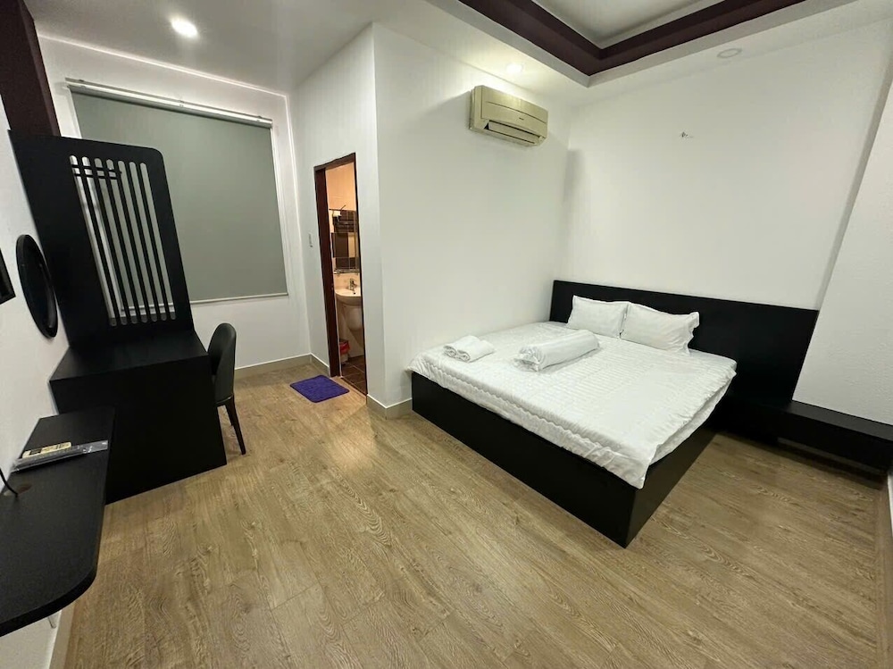 Deluxe Double Room Single Use