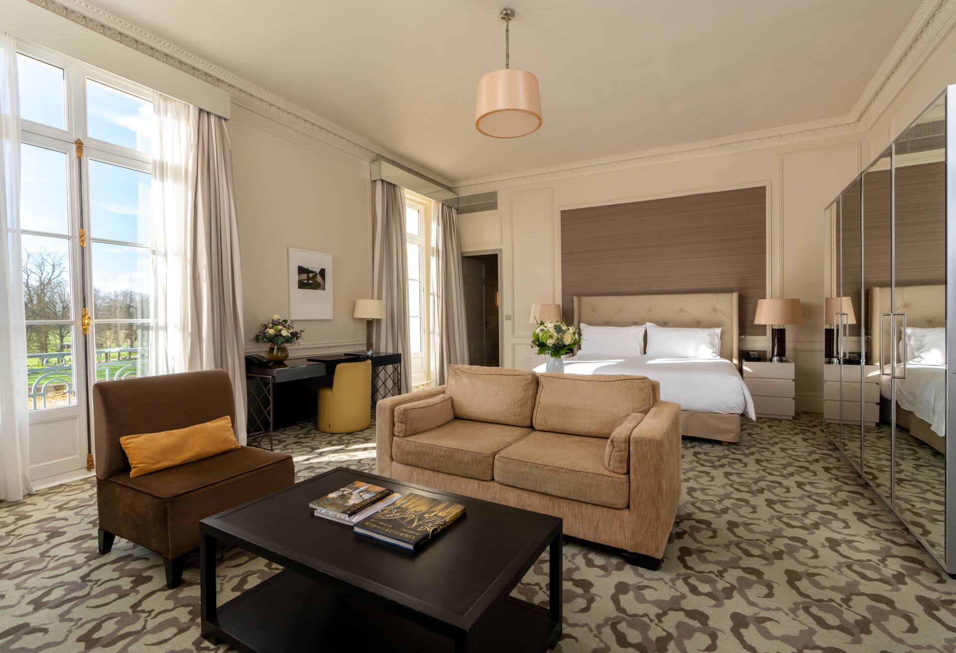 Palace 5 Star - King Junior Suite Park View