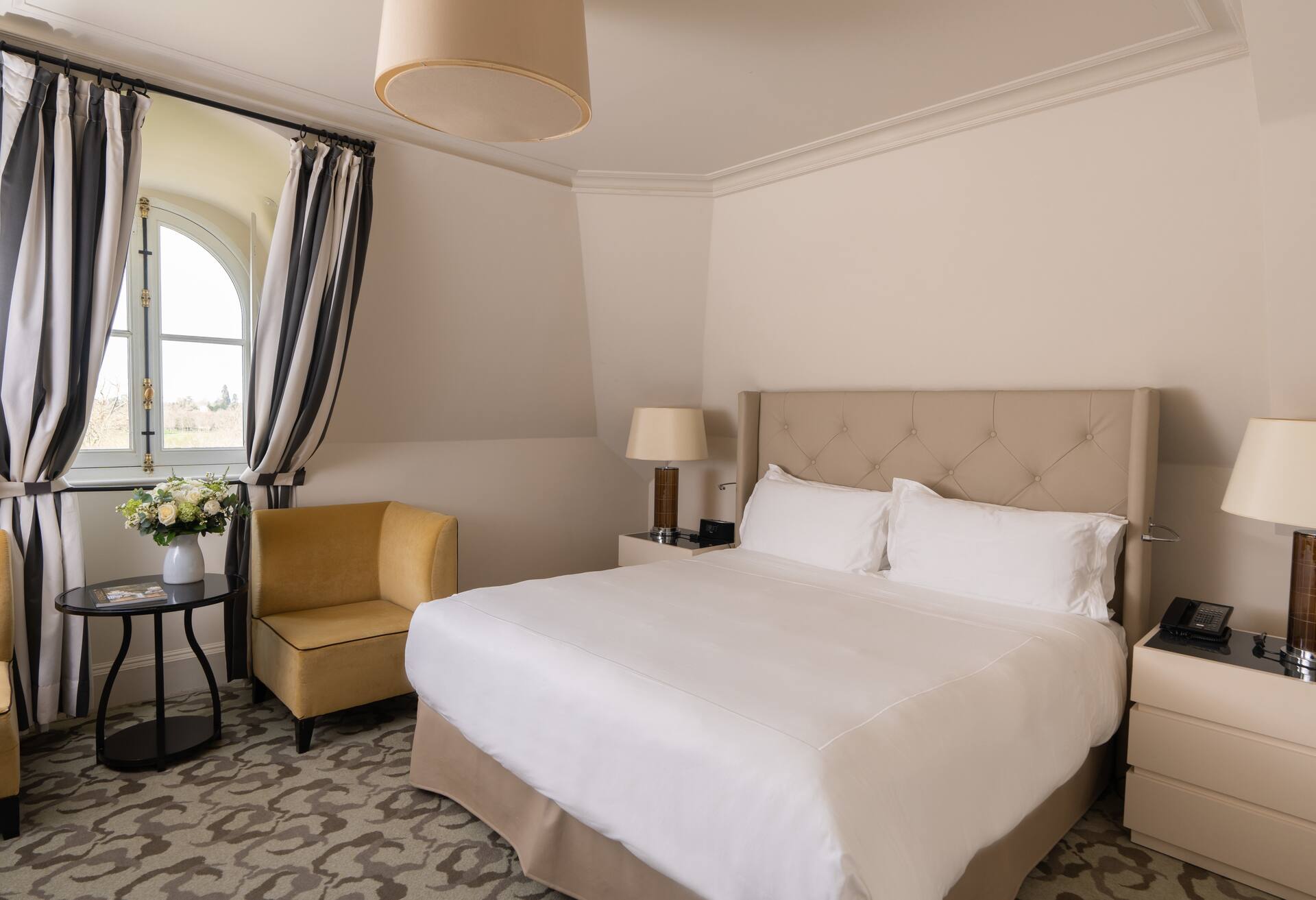 Palace 5 Star - King Superior Mansard Room