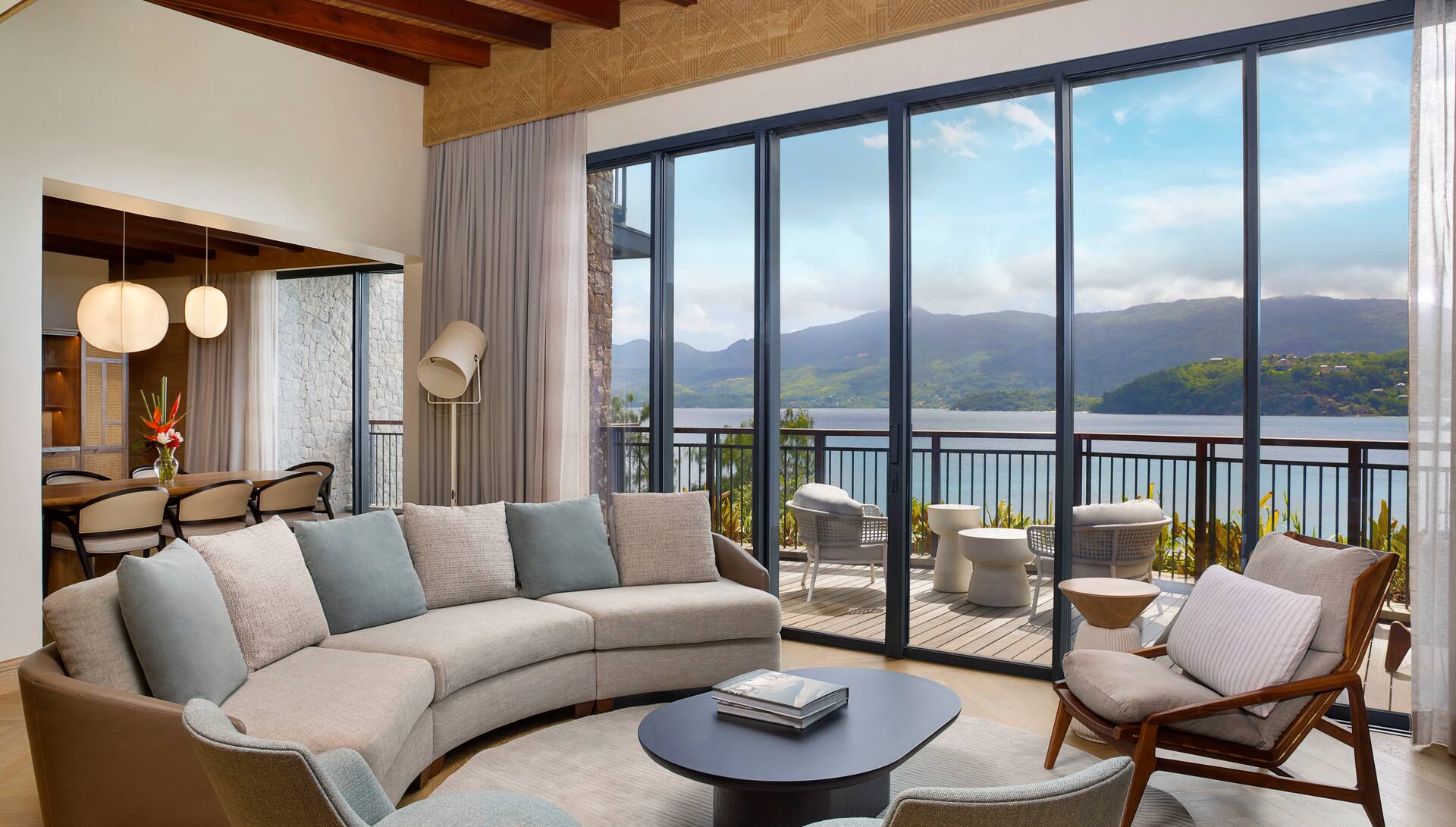 Two Bedroom Cliff House Panorama Suite