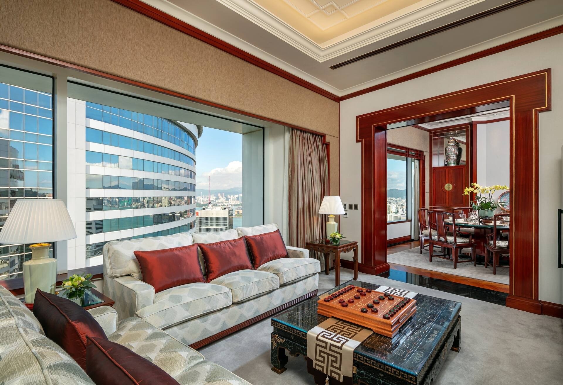 King Imperial Suite thumbnail 5