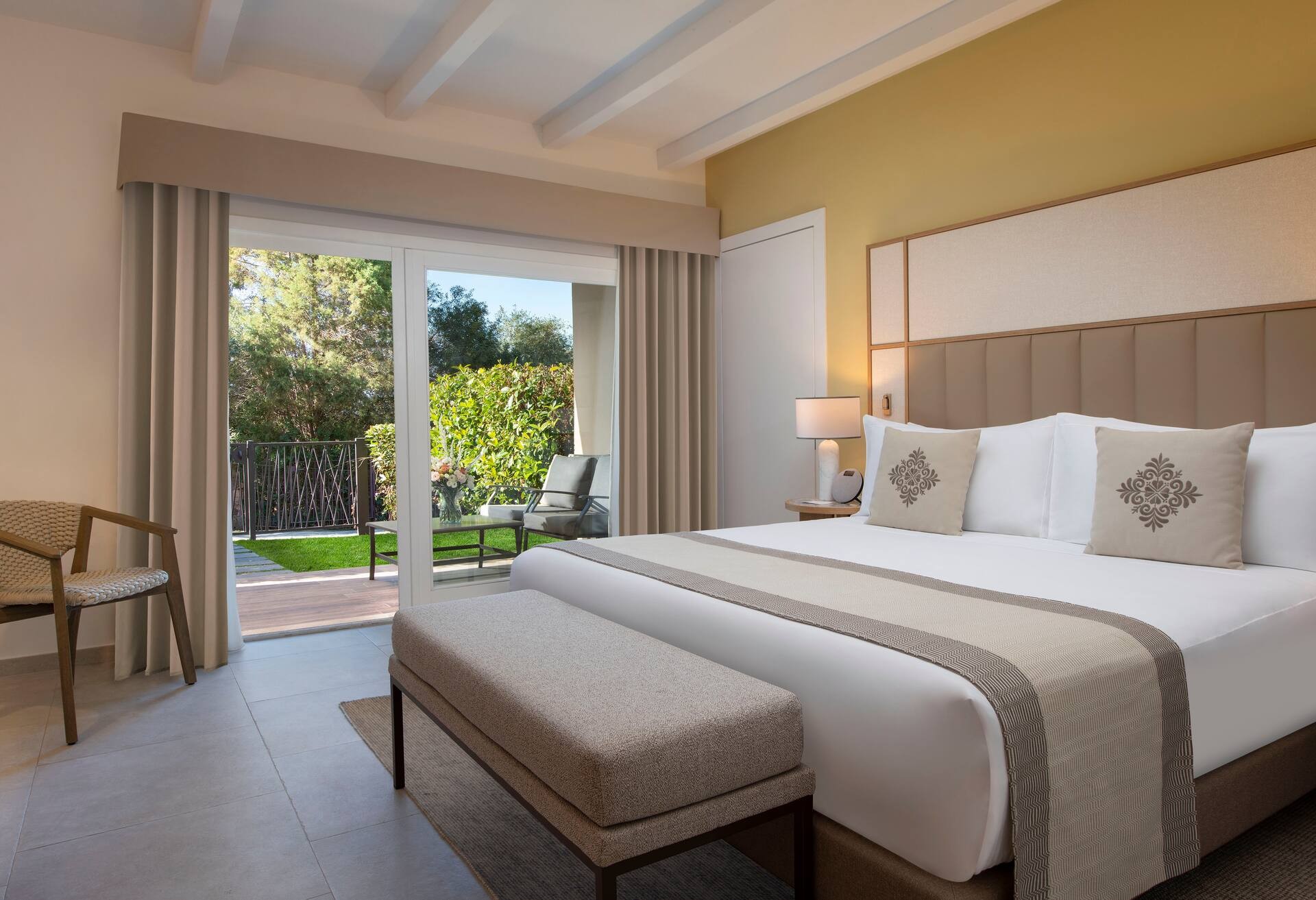 King Accessible Oasi Deluxe Room thumbnail 5