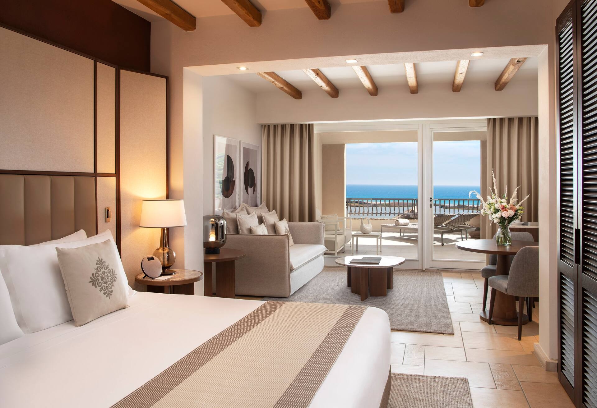 King Junior Suite with Sea View