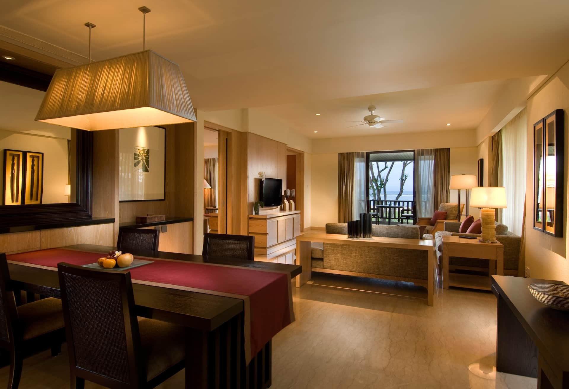 Conrad Ocean Suite King photo 1