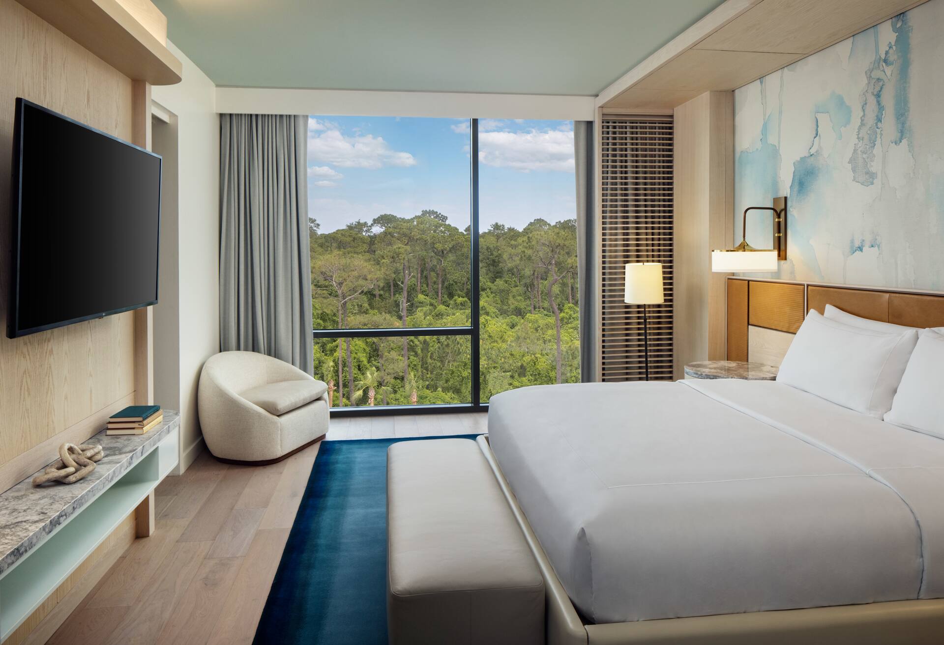 Two Bedroom Suite 1 King 2 Queen with Balcony