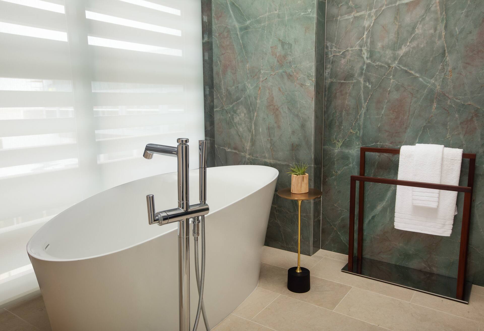 Conrad Suite