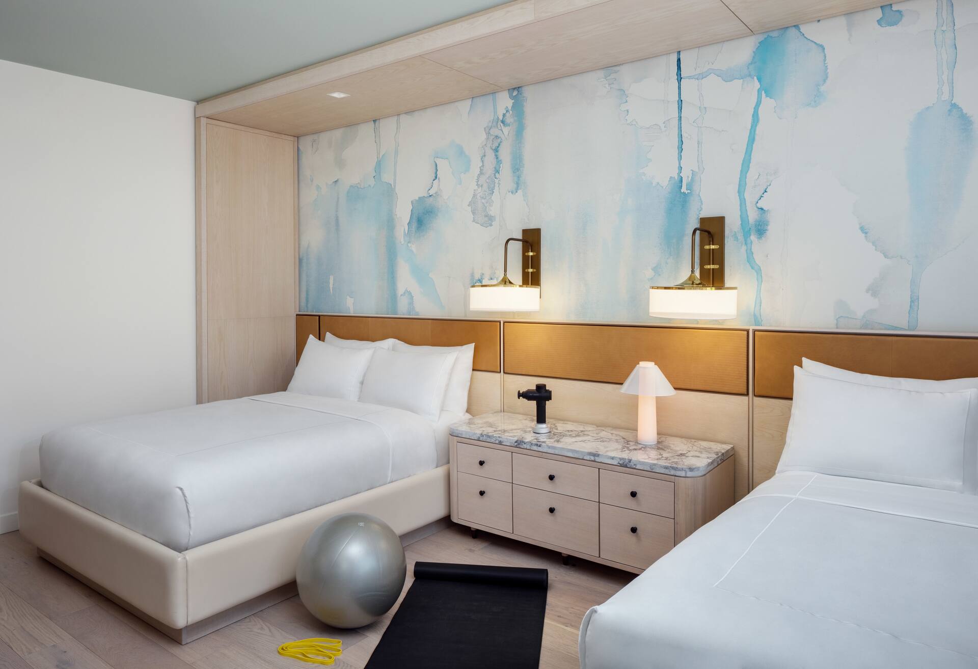 Wellness 2 Queen Guestroom