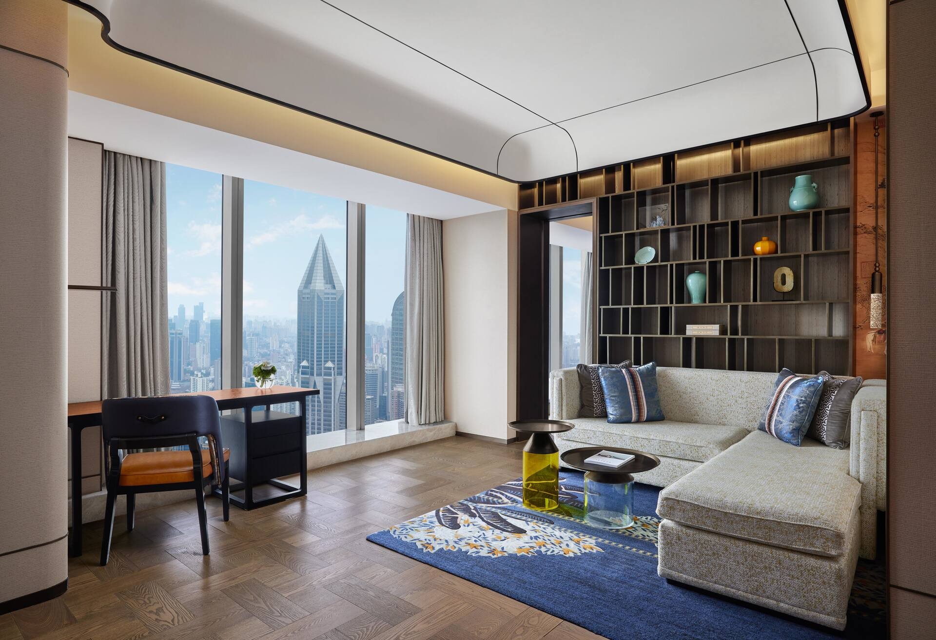 King Deluxe Suite