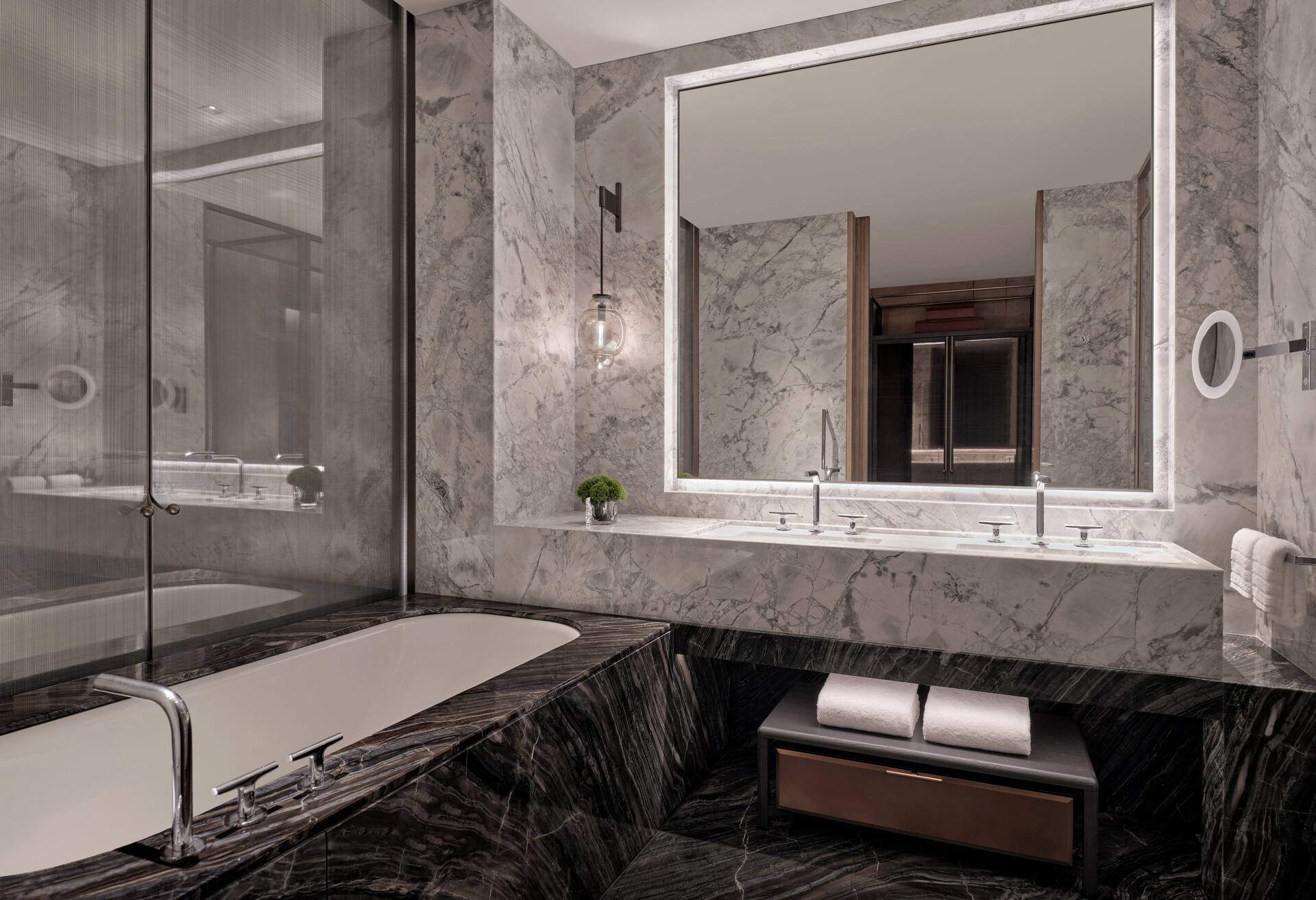 King Deluxe Room