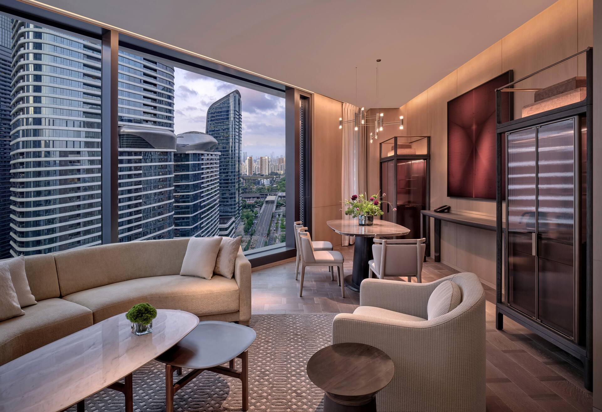 King Deluxe Suite