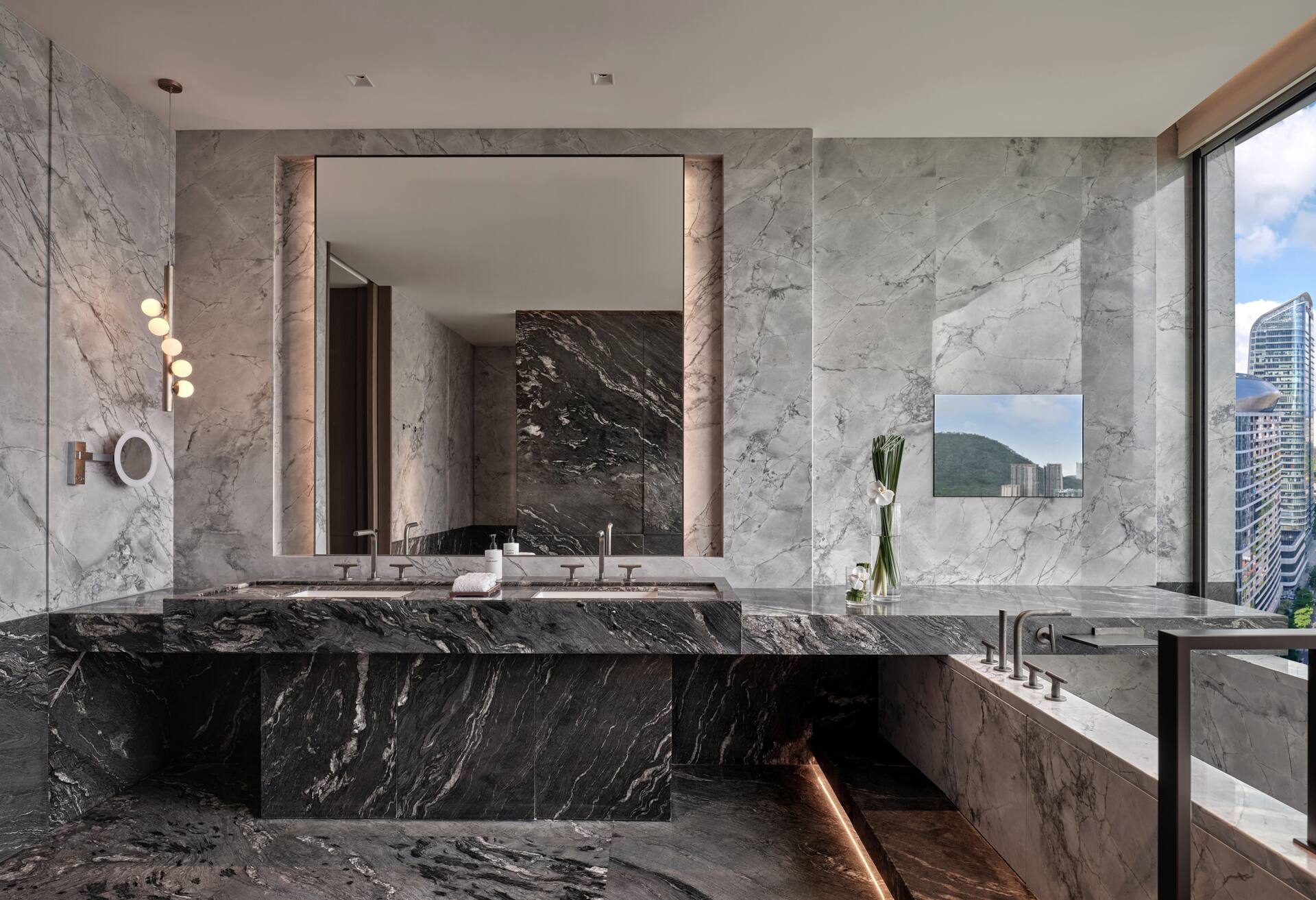 King Presidential Suite
