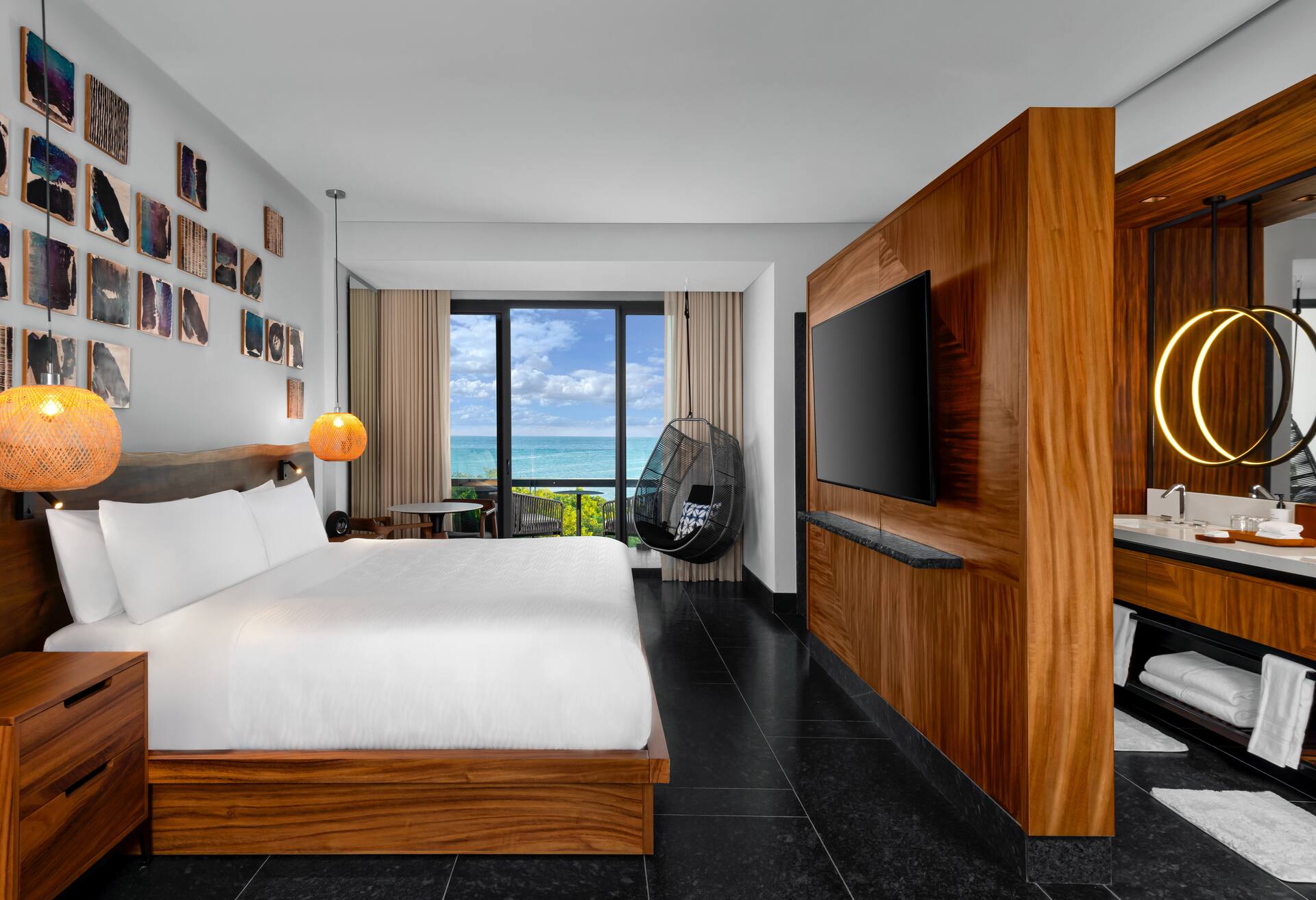 Ceiba Governors Suite 1 King Bedroom