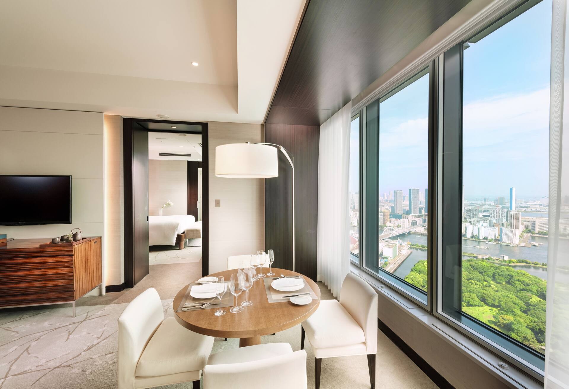 King Exe Suite Bay View Corner