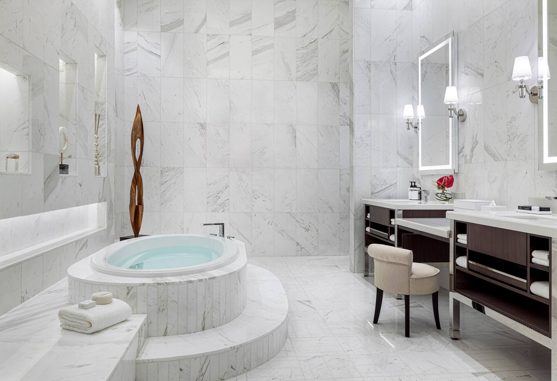 Four Bedroom Crockfords Presidential Suite thumbnail 6