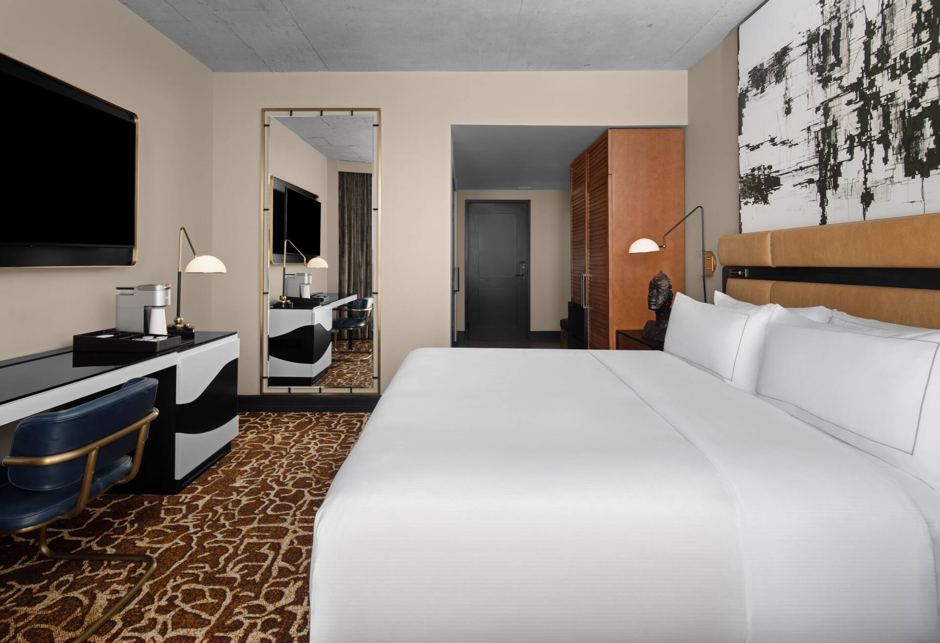 1K Hospitality Suite Mobility Access Ri-shwer thumbnail 5