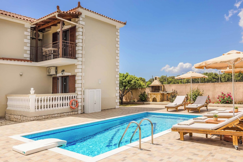 Villa (3 Bedrooms) photo 1
