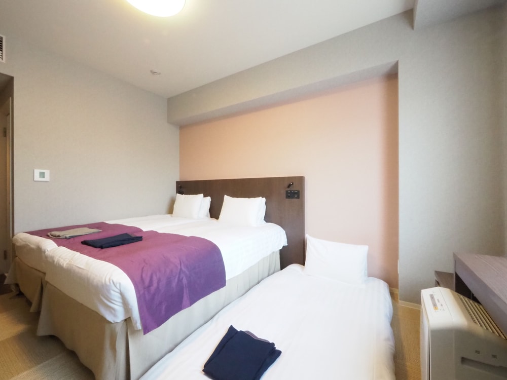 Family Triple Room, Non Smoking (Housekeep once every 3 days)
