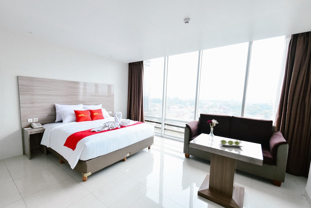 Grand Room