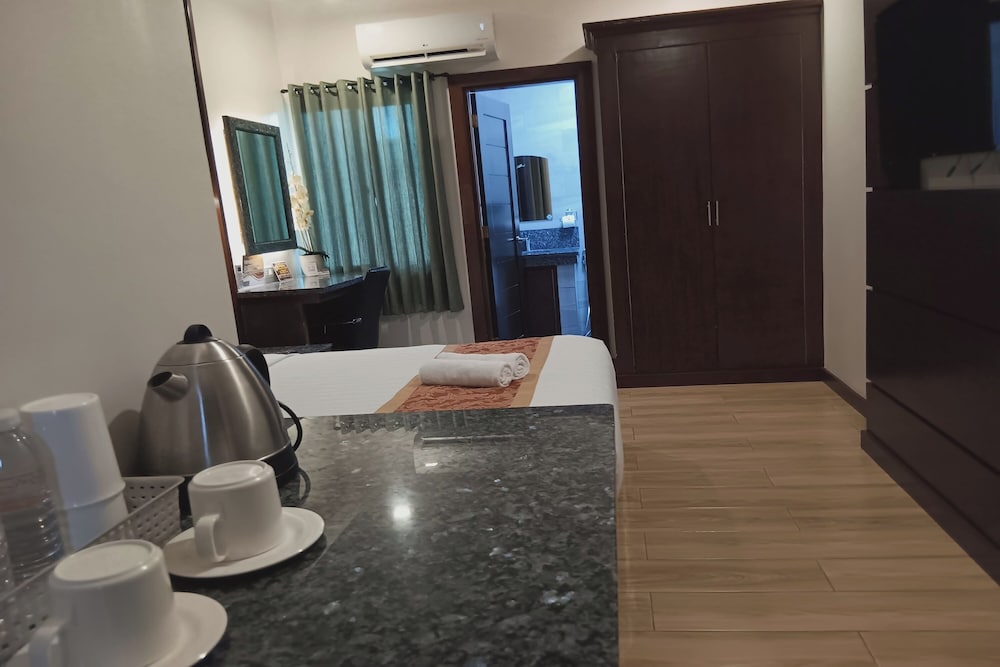 Standard Superior Room - Photo 12