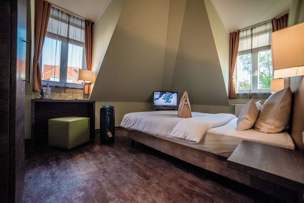 Economy Room, 1 Twin Bed