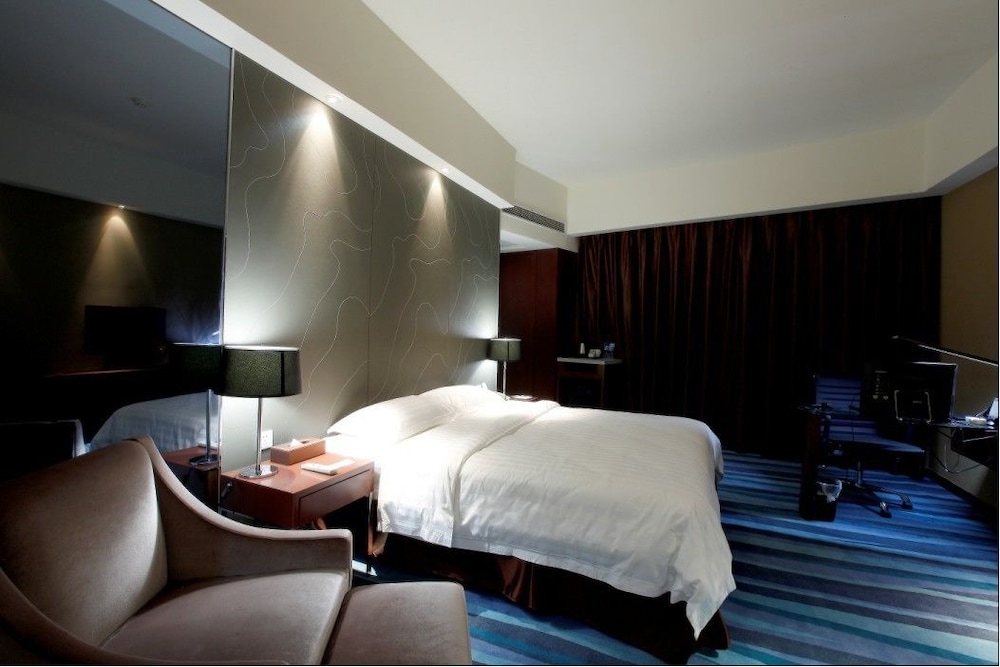 Double Room (Extreme Sassy) photo 3