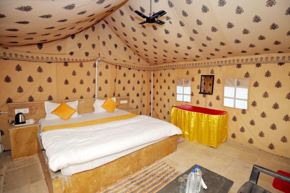 Luxury Tent, Lanai photo 1