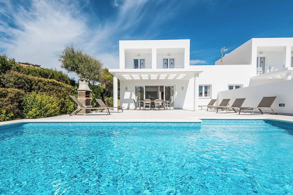 Villa (3 Bedrooms)