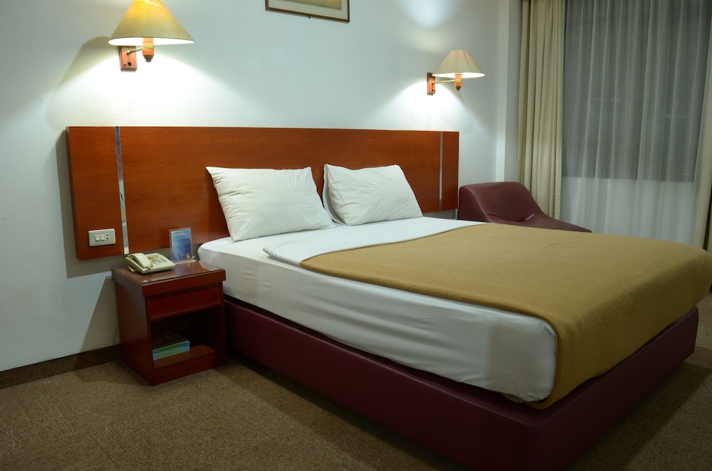 Standard Double Room - Photo 4