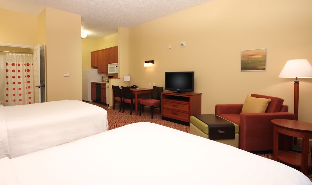 Suite, 2 Bedrooms - Photo 8