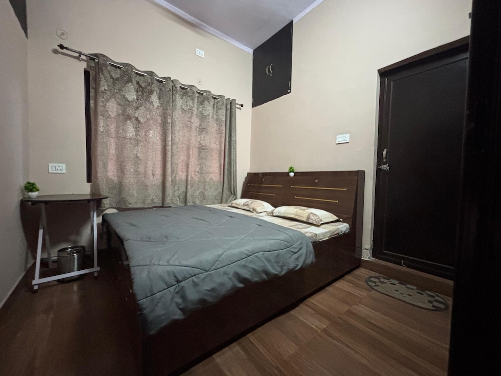 Classic Double Room, Hill View photo 1