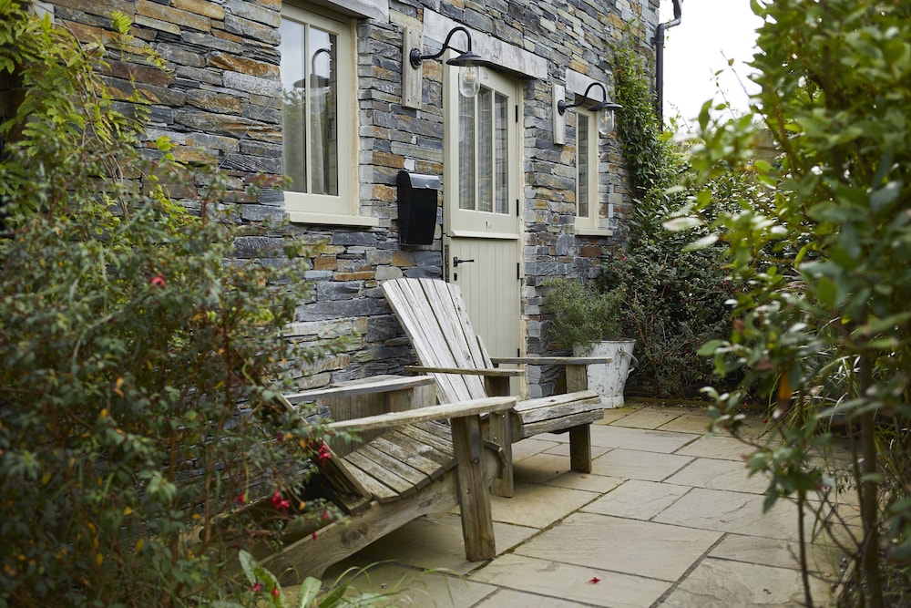 Comfy Terrace photo 2