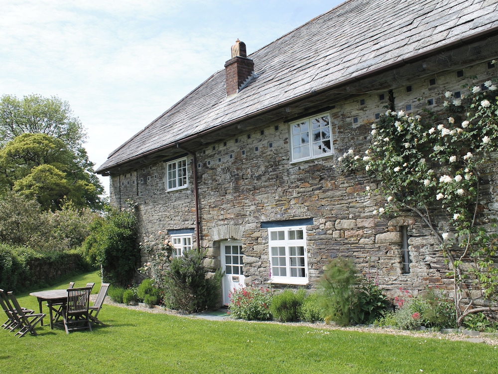 Cottage photo 1
