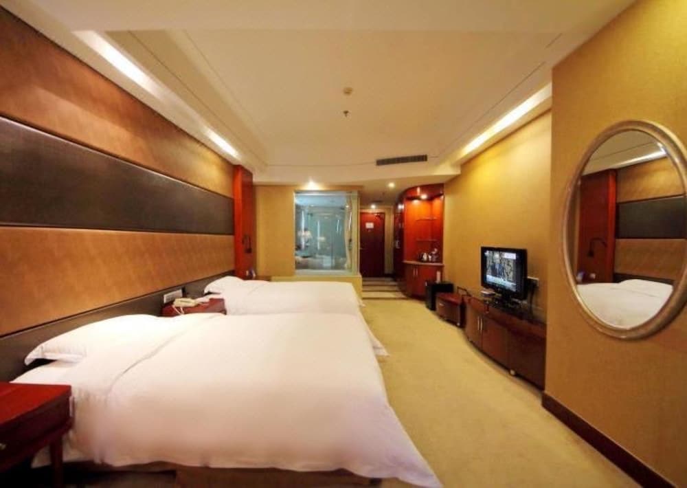 Business Twin Room - Photo 2