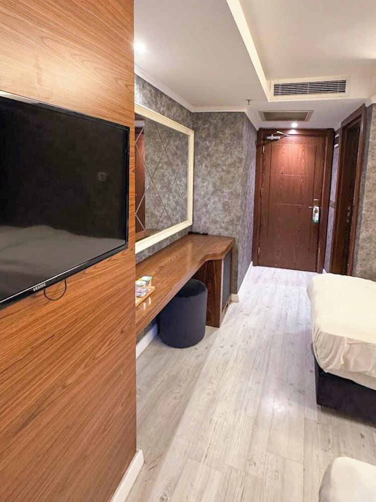 Classic Twin Room, Multiple Beds photo 3
