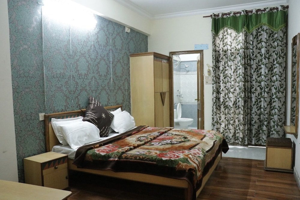 Deluxe Room, City View photo 1