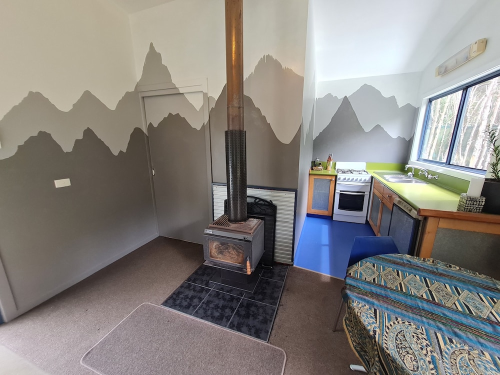Standard Studio, Mountain View, Mountainside - Photo 6