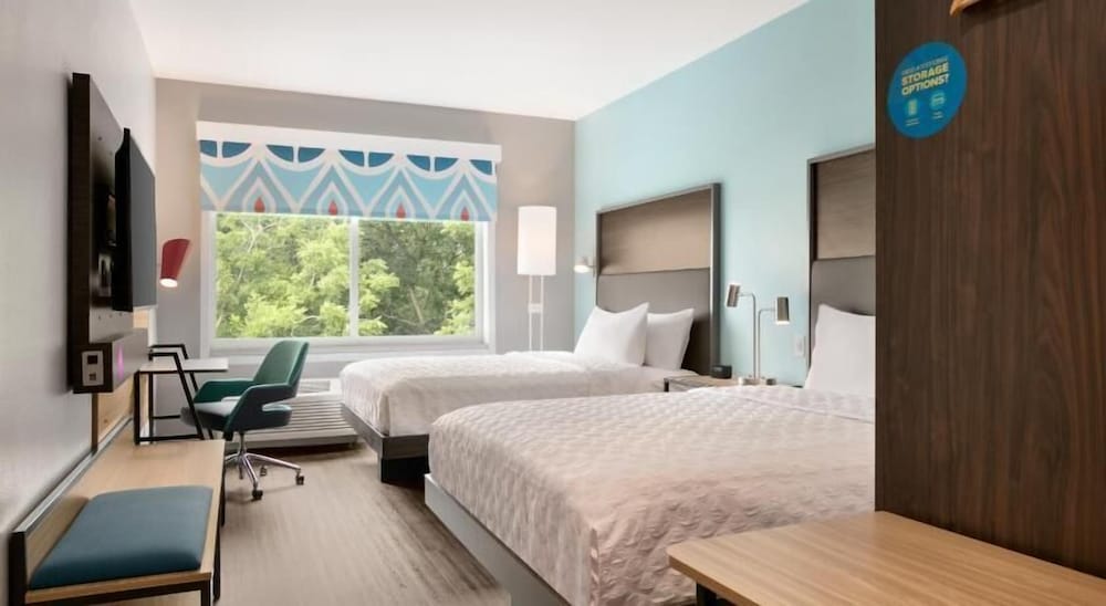 Room, 2 Queen Beds