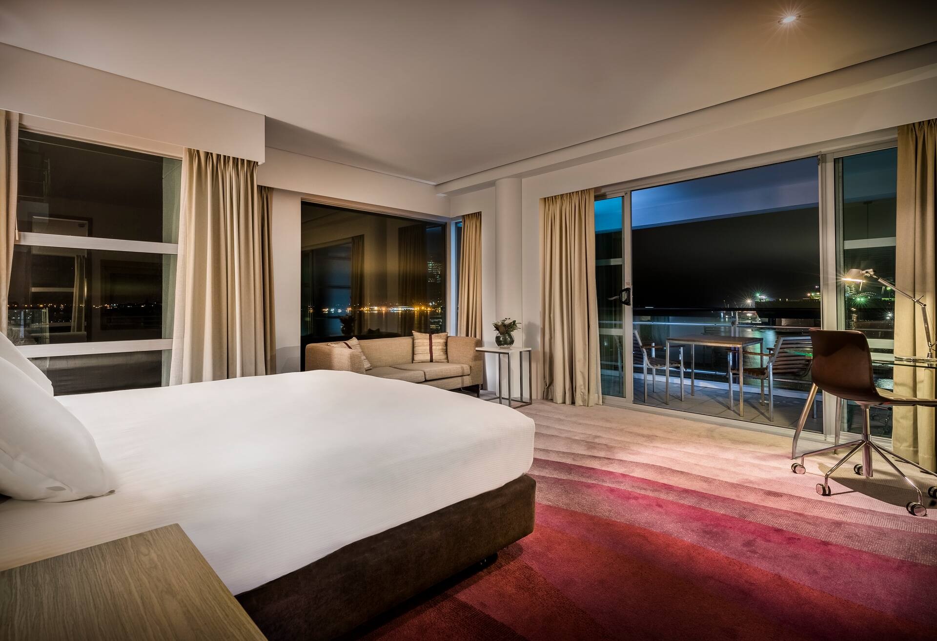 King Relaxation Suite