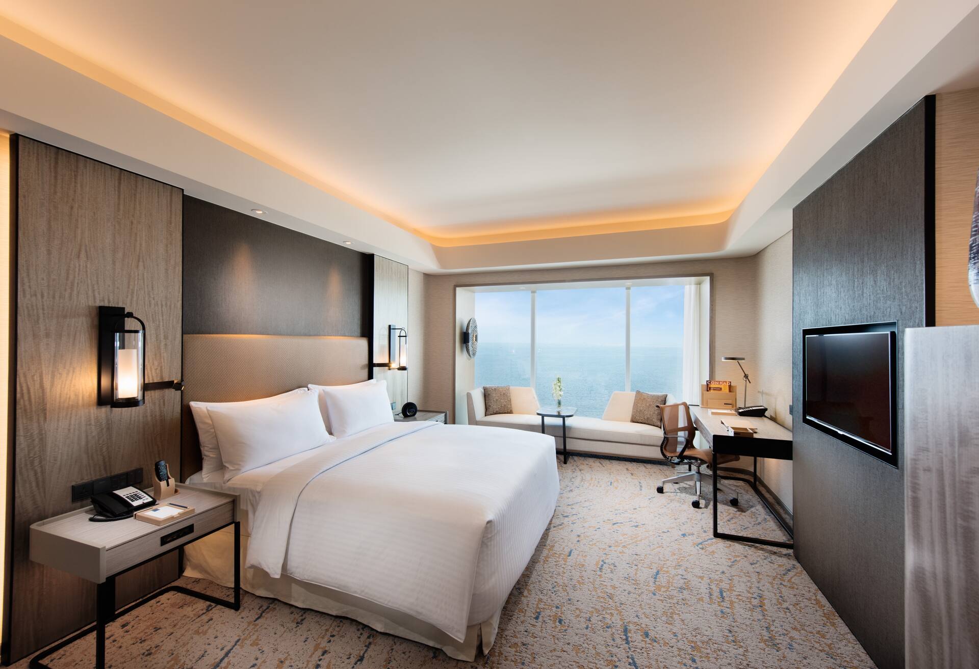 Bay View King Deluxe Room photo 1